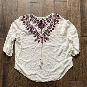 Forever 21 White and Brown Embroidered 3/4 Sleeve Blouse
